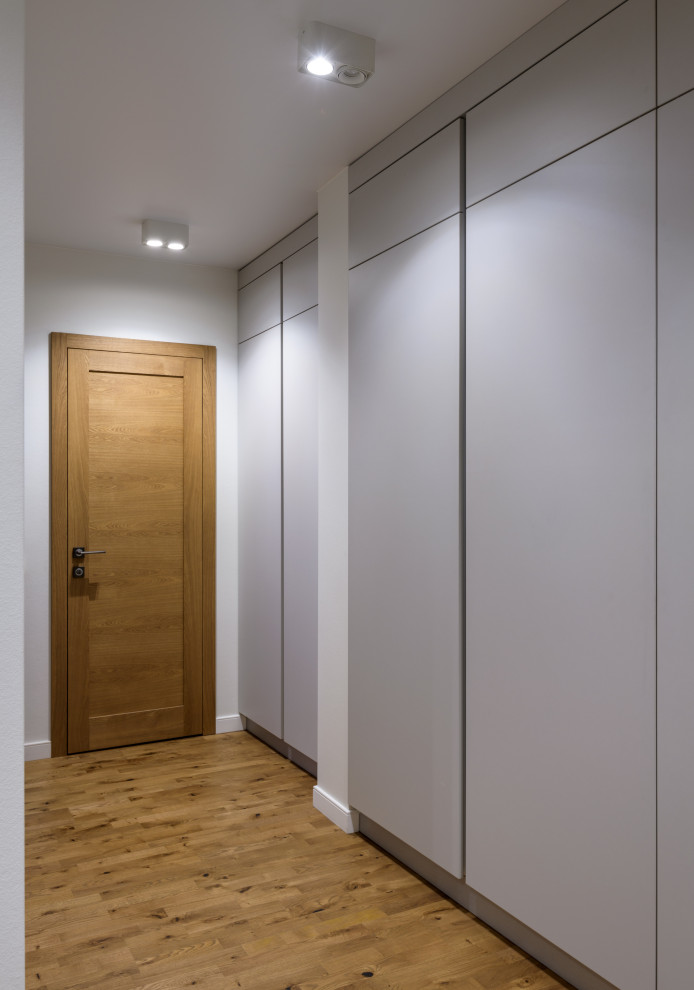 Urban Country. Холл