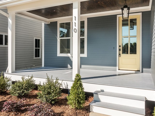 Front Porch and Entry, Parade of Homes GOLD WINNER! klassisk-fasad