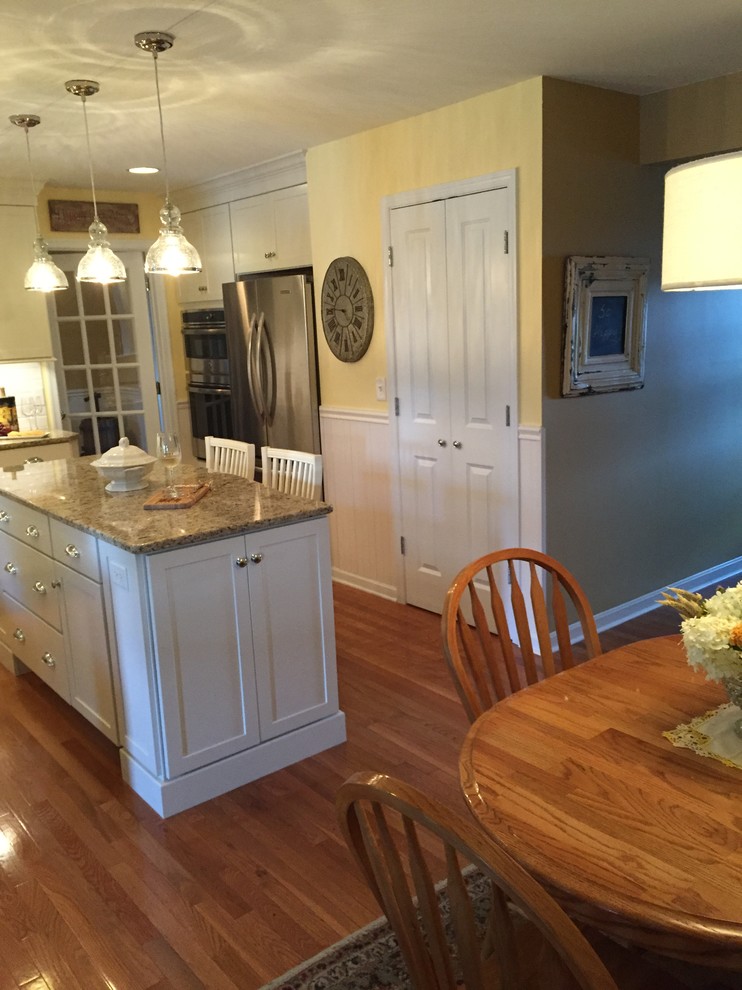 Off-white & White Kitchen with the Perfect Amount of "Glimmer"