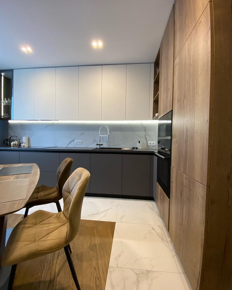 Угловая кухня на заказ