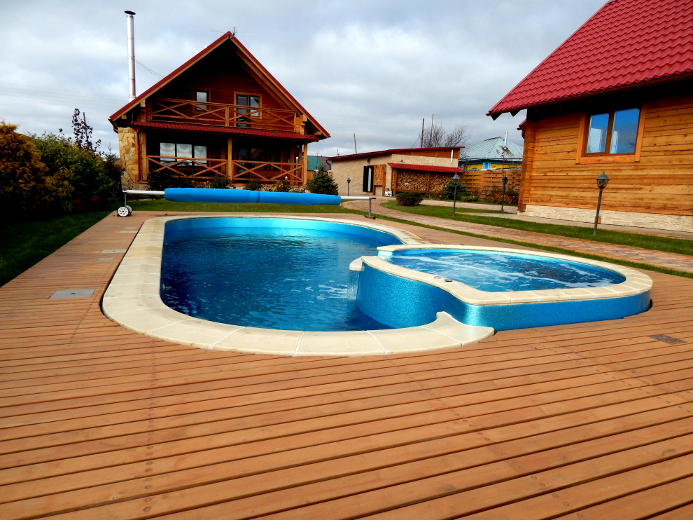 Композитный бассейн