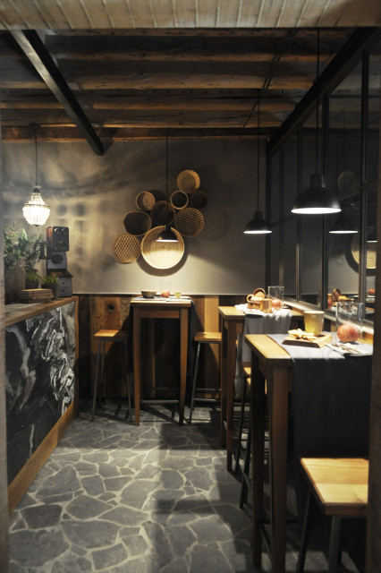 CHARMING HOUSE - CHIOGGIA eclectic-home-bar