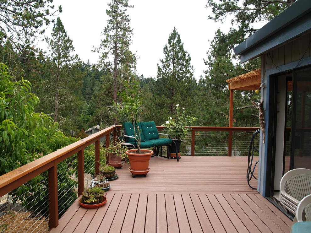 Trendy home design photo in San Francisco