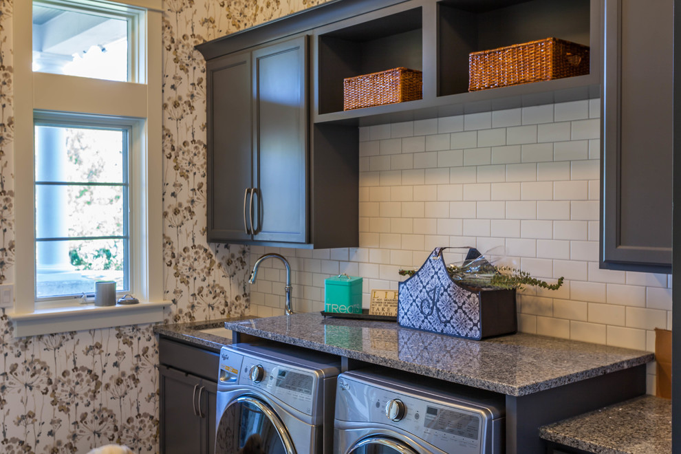 Home design - transitional home design idea in Grand Rapids