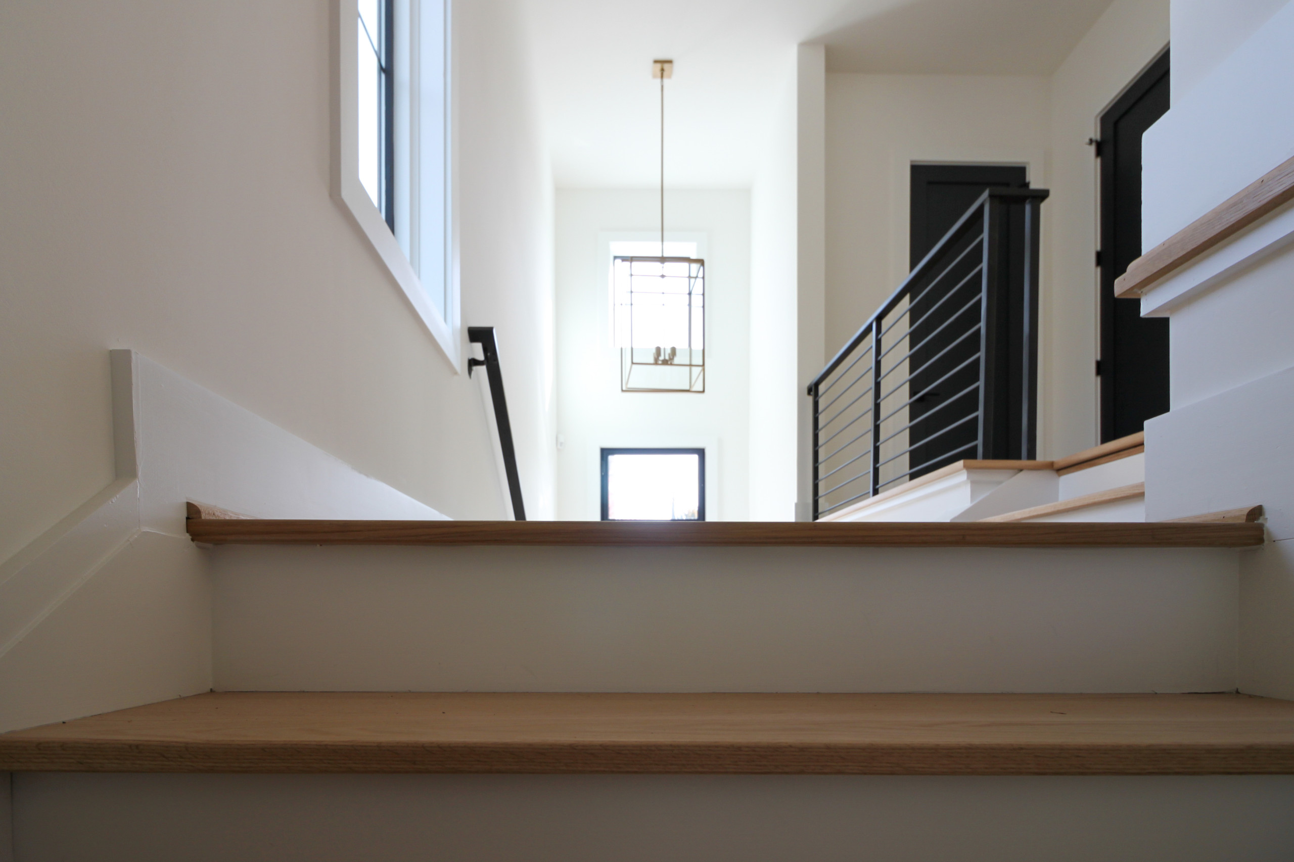 85_Sleek Three-Quarter Turn Multilevel-Staircase, McLean VA 22101