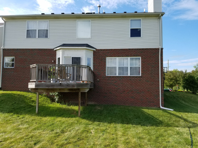Wing Deck contemporary