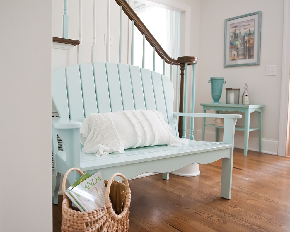 Inspiration for a beach style entryway in Nashville.