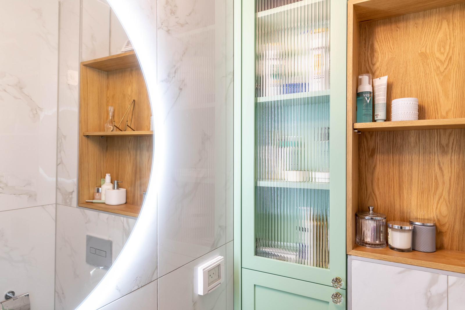 Маленькая ванная комната. Тель Авив