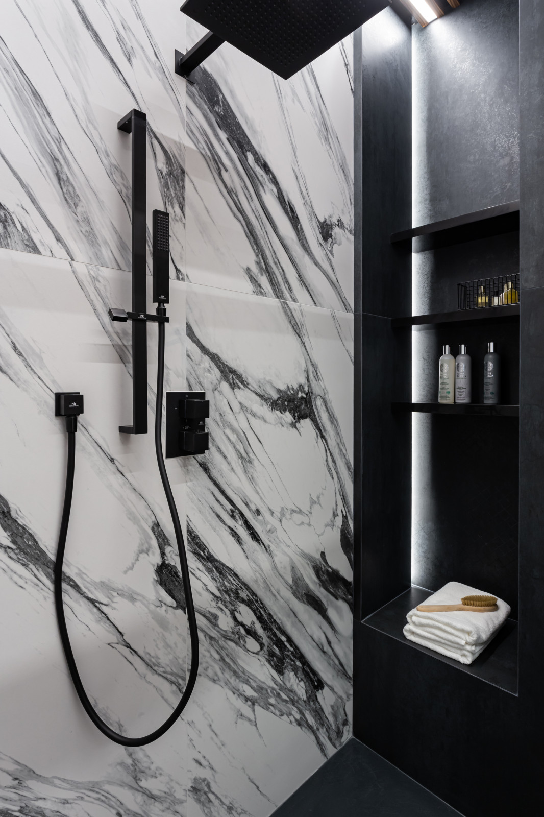 Современная квартира для дружной семьи