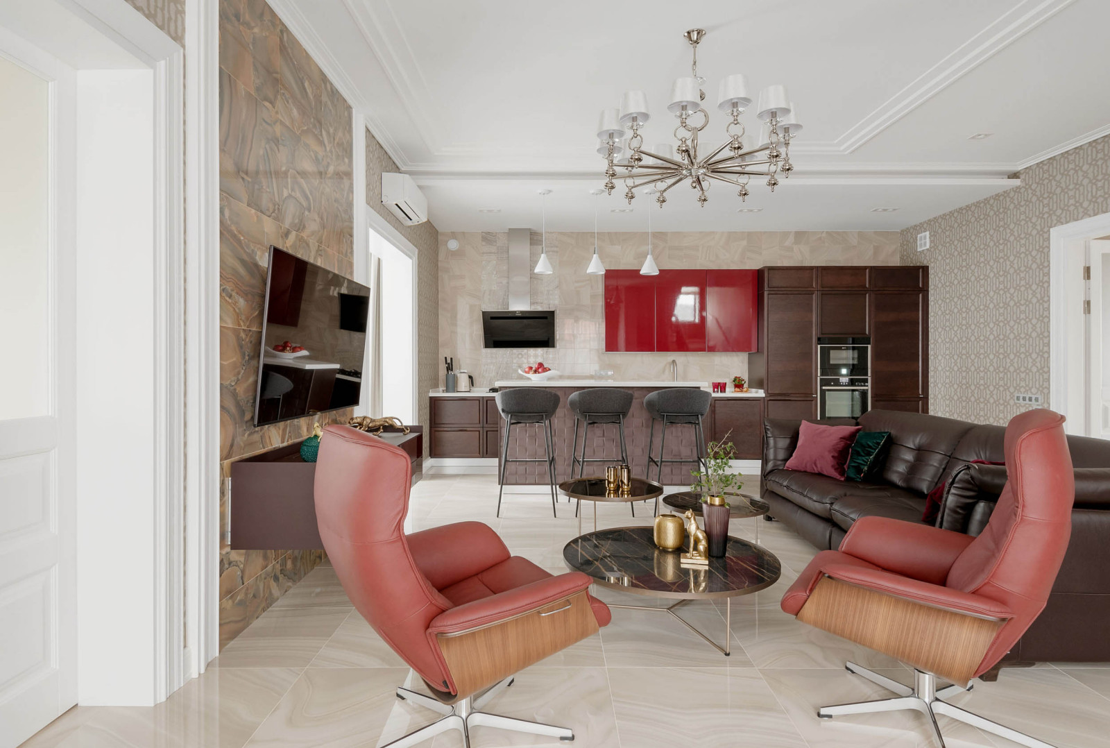 Дом в поселке «Де-Виль». Часть 1