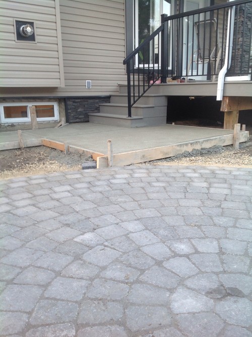 Poor Transition From Bbq Pad To Patio Fire Pit Area I M Looking For Ideas On How To Make This Less Of A Tripping Hazard While Providing Smooth Transition Between The Patio And Bbq Pad