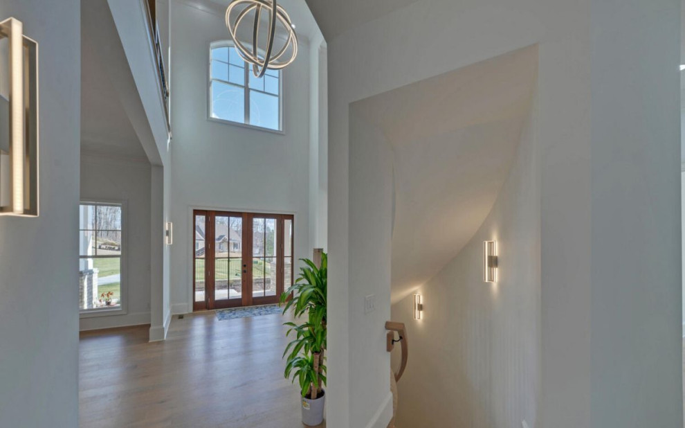Inspiration for a transitional home design remodel in Atlanta