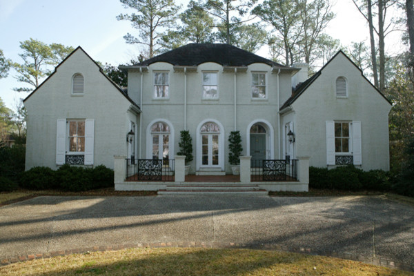 This is an example of a traditional exterior in Wilmington.