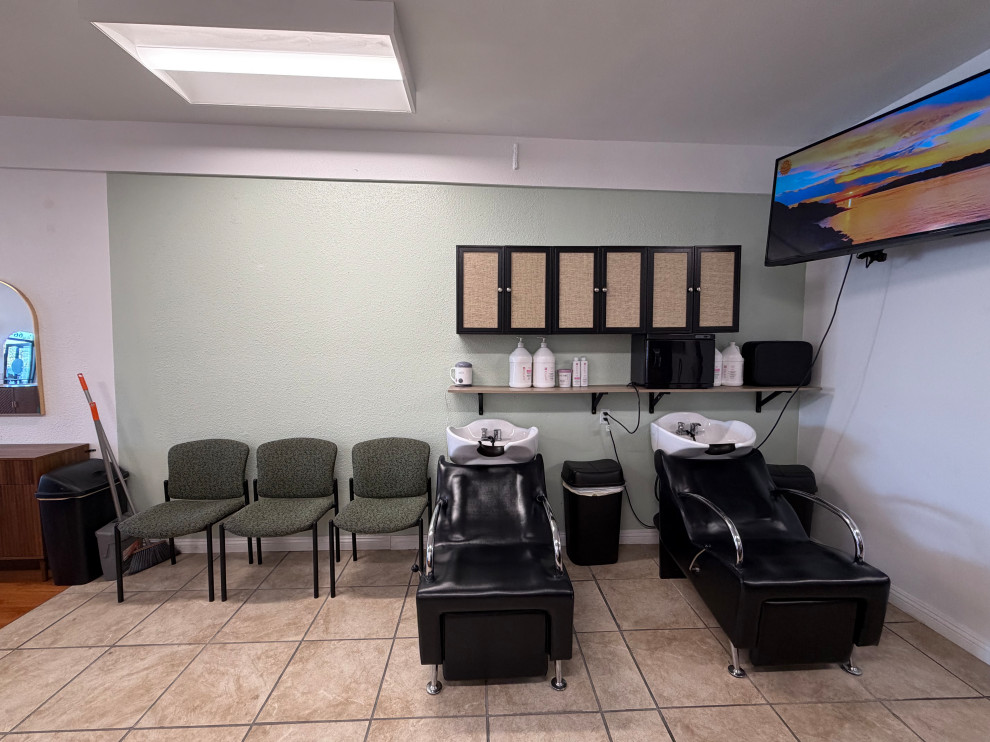 Budget Hair Salon Refresh