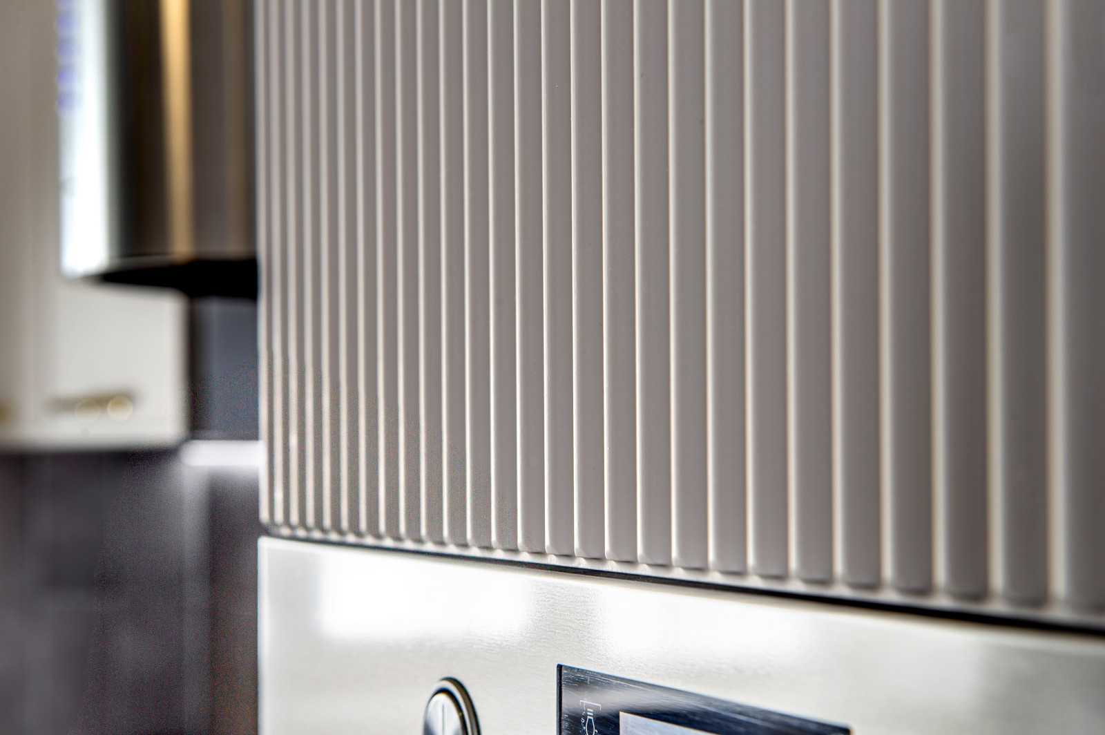 Кухня в коттеджном поселке "Новая Сергеевка"