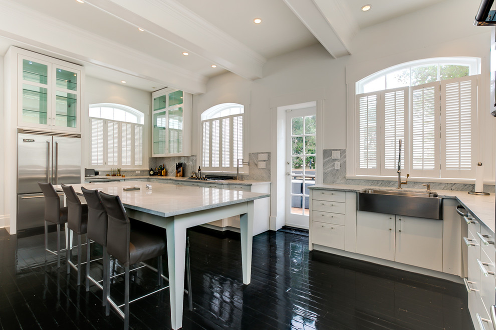 Large transitional kitchen in New Orleans.