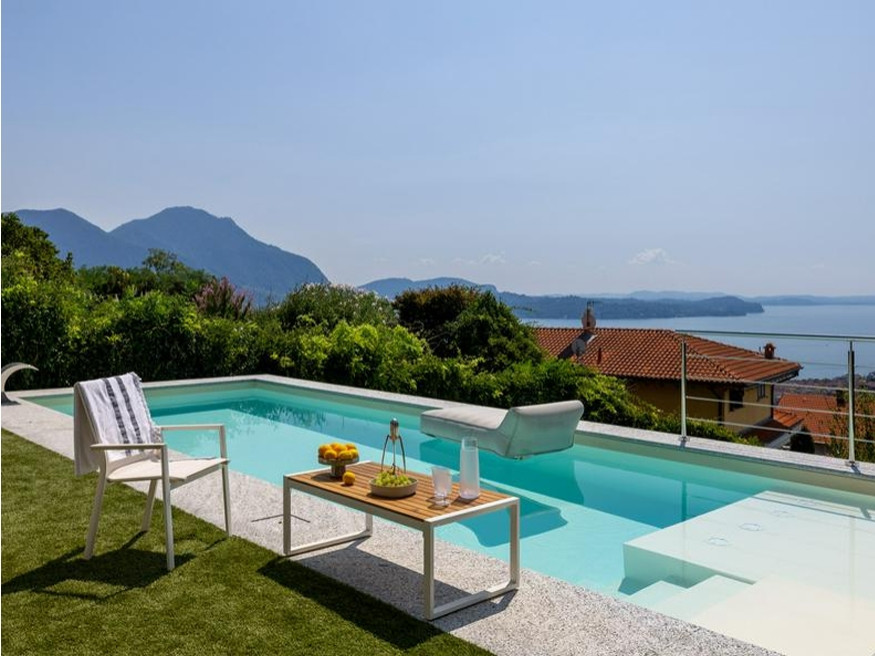 Casa sul lago Maggiore | 300 MQ