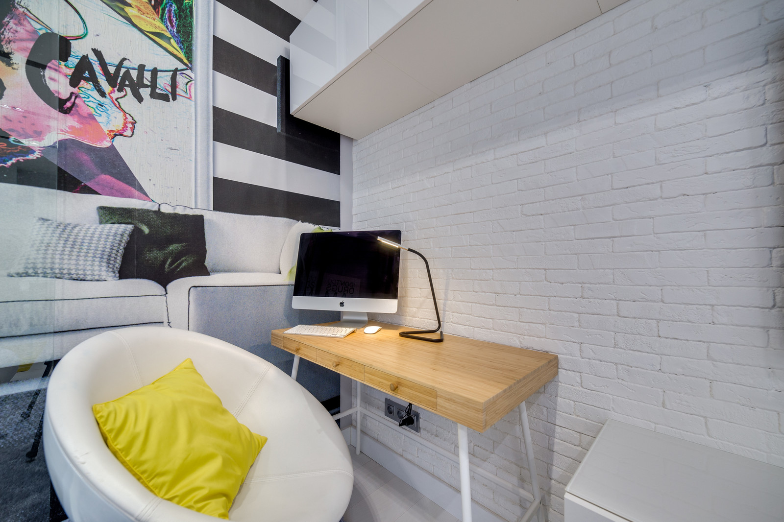 СТИРАЯ ГРАНИЦЫ