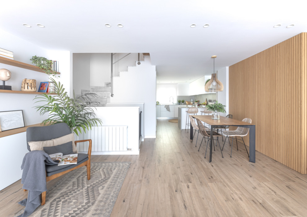 Comedor de cocina?[Diseño de comedor de cocina With paredes blancas, suelo de madera clara, suelo beige and cortinas ]:[Diseño de comedores de cocina With paredes blancas, suelo de madera clara, suelo beige and cortinas ]