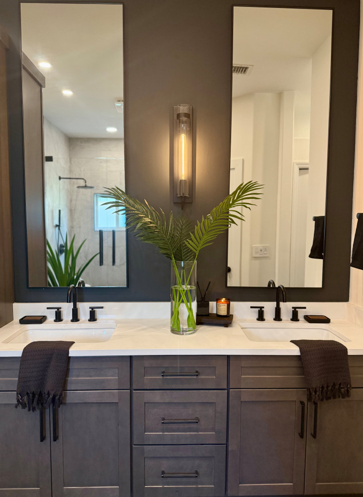 Master Bathroom Luxurious & Bold