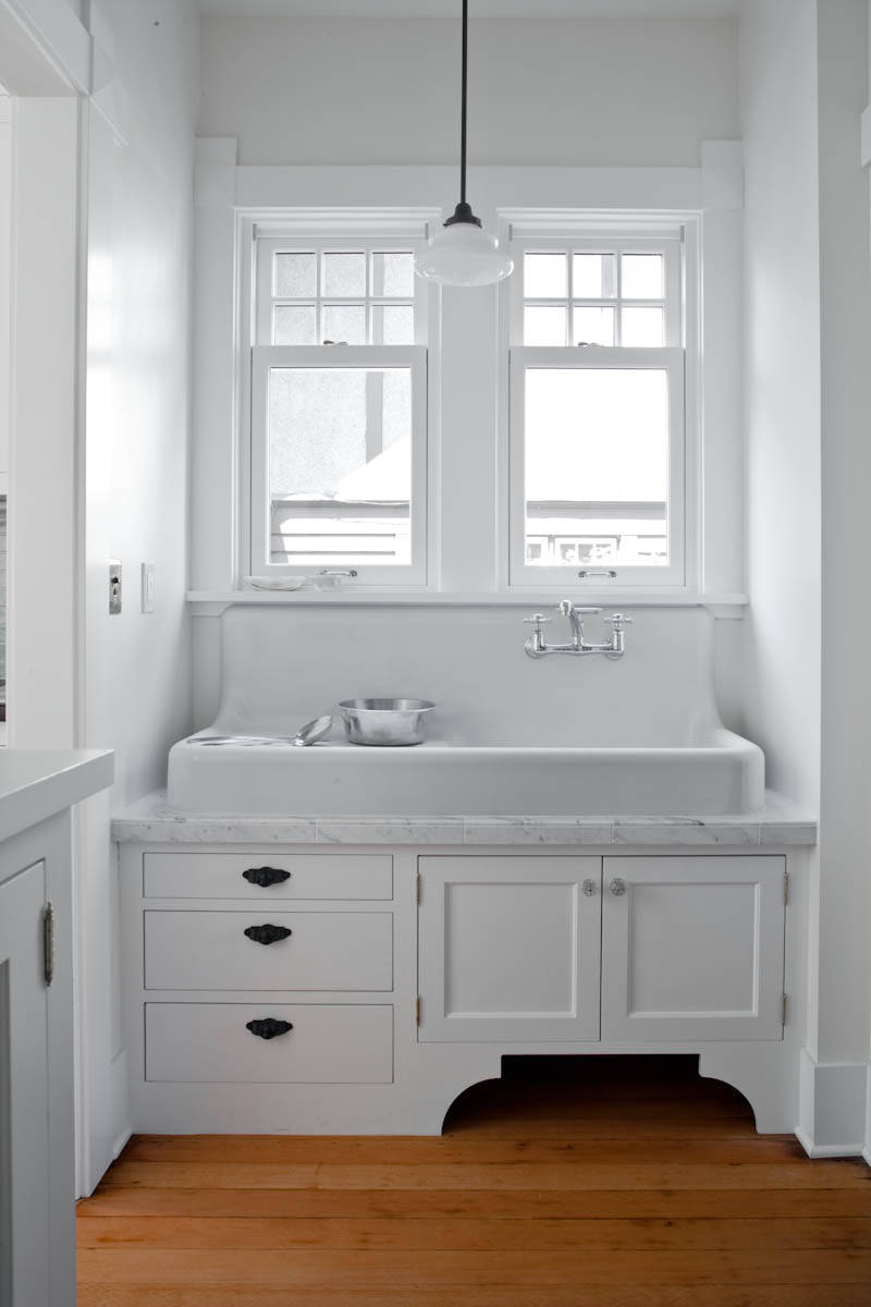8 Ways to Love Trough Sinks, image size:800x1200
