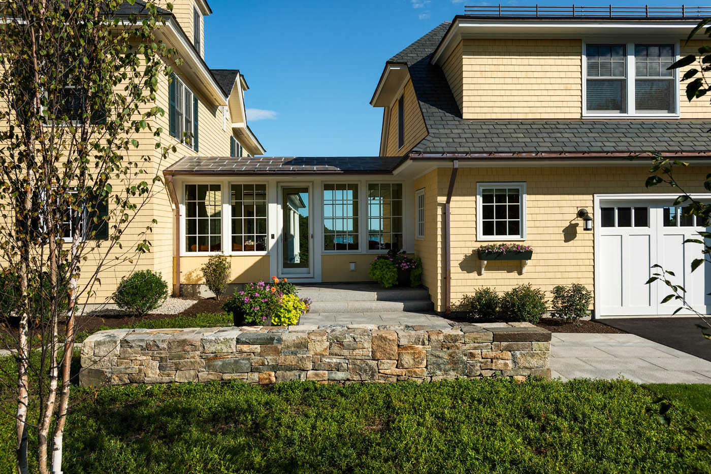 Entrance Breezeway - Photos \u0026 Ideas | Houzz, image size:1400x934