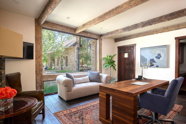 Two Rivers traditional-home-office