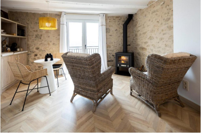 APARTAMENTOS TURISMO RURAL scandinavian-living-room