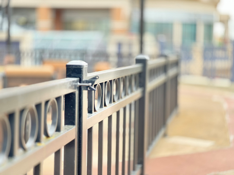 Modern Metal Railings @ Annapolis Restaurant