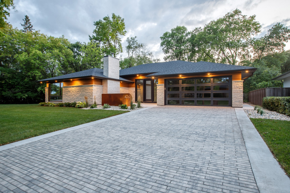 RENOVATION Hosmer Blvd 2019, Tuxedo Midcentury Exterior Other by Maric Homes & Renovations