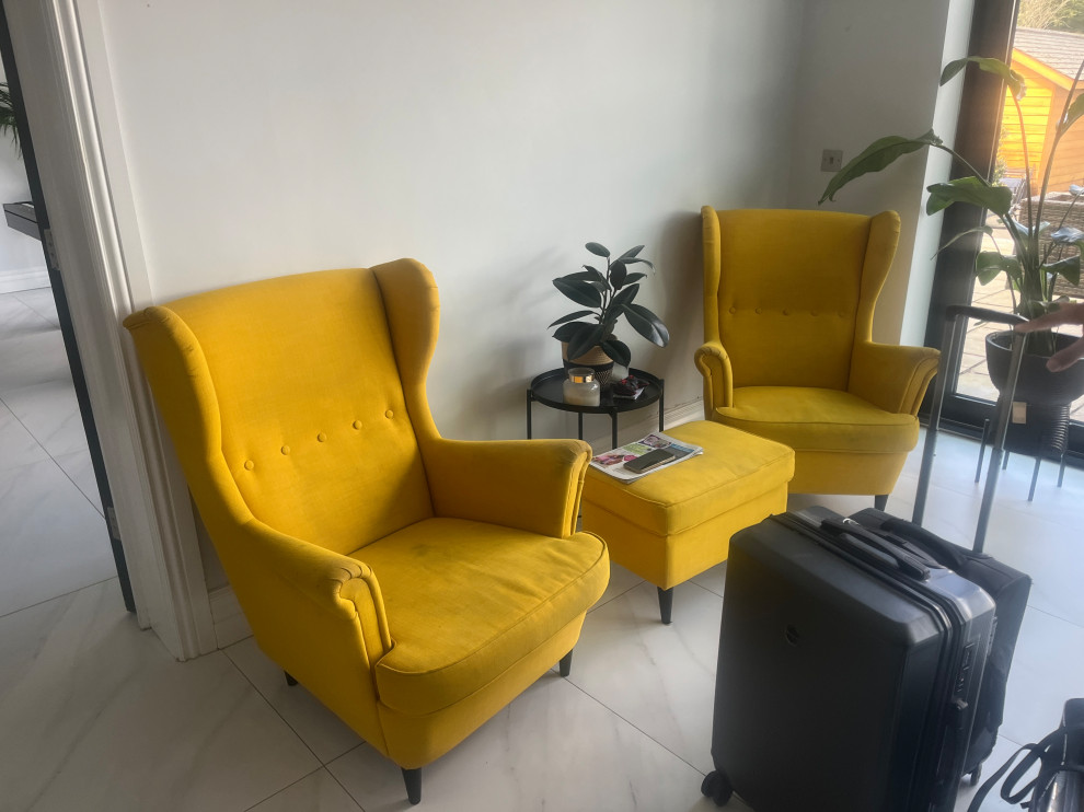 Modern Classic Living Room & Kitchen Refresh