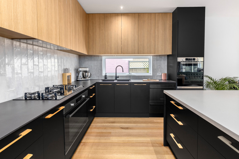 Design ideas for a large contemporary kitchen in Melbourne.