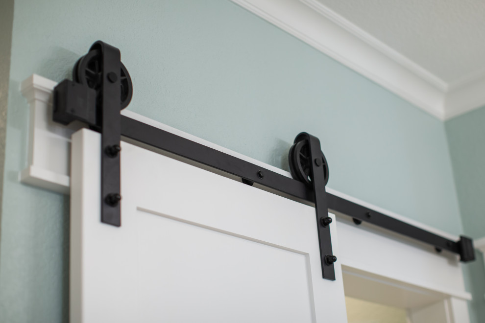 Whitebark Pine | Master Bathroom