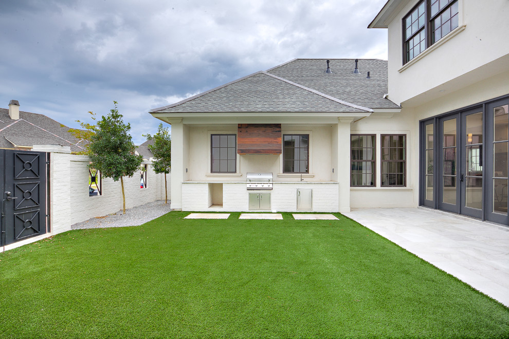 Transitional home design photo in New Orleans