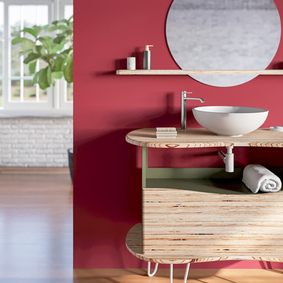 На фото: ванная комната среднего размера в современном стиле с красной плиткой, красными стенами, светлым паркетным полом, душевой кабиной, раковиной с пьедесталом, столешницей из дерева, коричневым полом и коричневой столешницей с