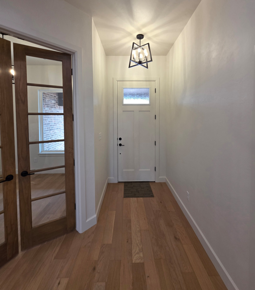 Jack & Jill open concept split floor plan