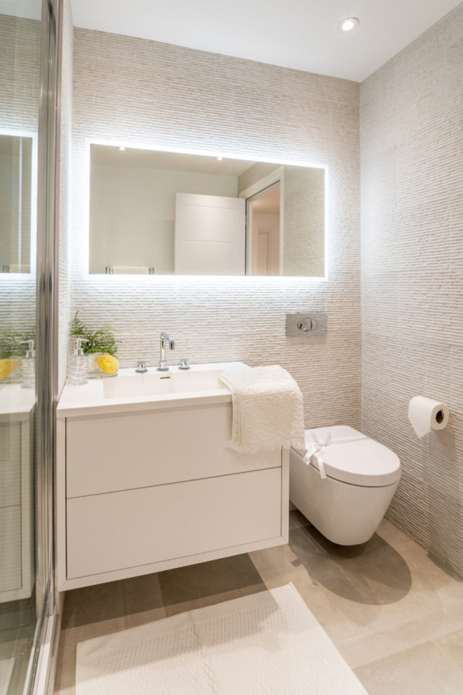 Diseño de cuarto de baño principal, único y a medida minimalista de tamaño medio con encimeras blancas