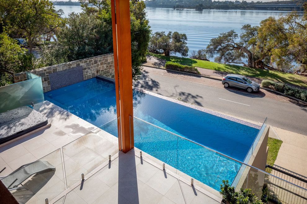 Inspiration for a contemporary pool in Perth.