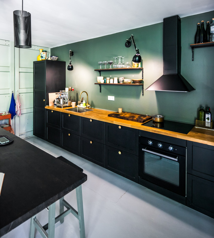 This is an example of an industrial kitchen in Barcelona.