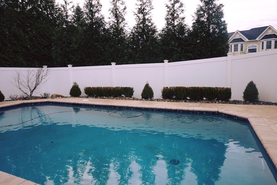 Manalapan NJ: Landscape and Poolscaping
