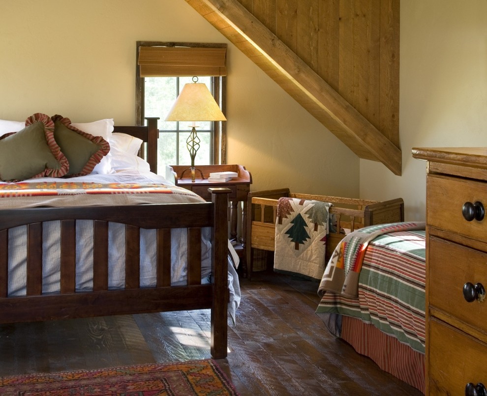 Bedroom - rustic bedroom idea