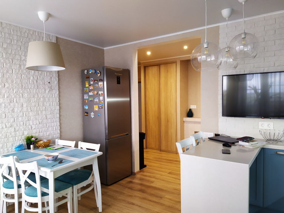 Квартира для семьи с двумя девочками.