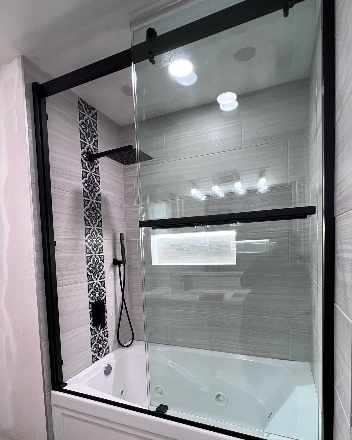 Modern Bath