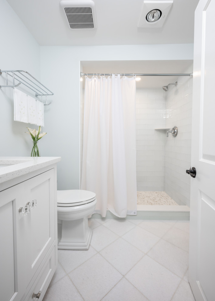 Design ideas for an expansive traditional bathroom in Baltimore.