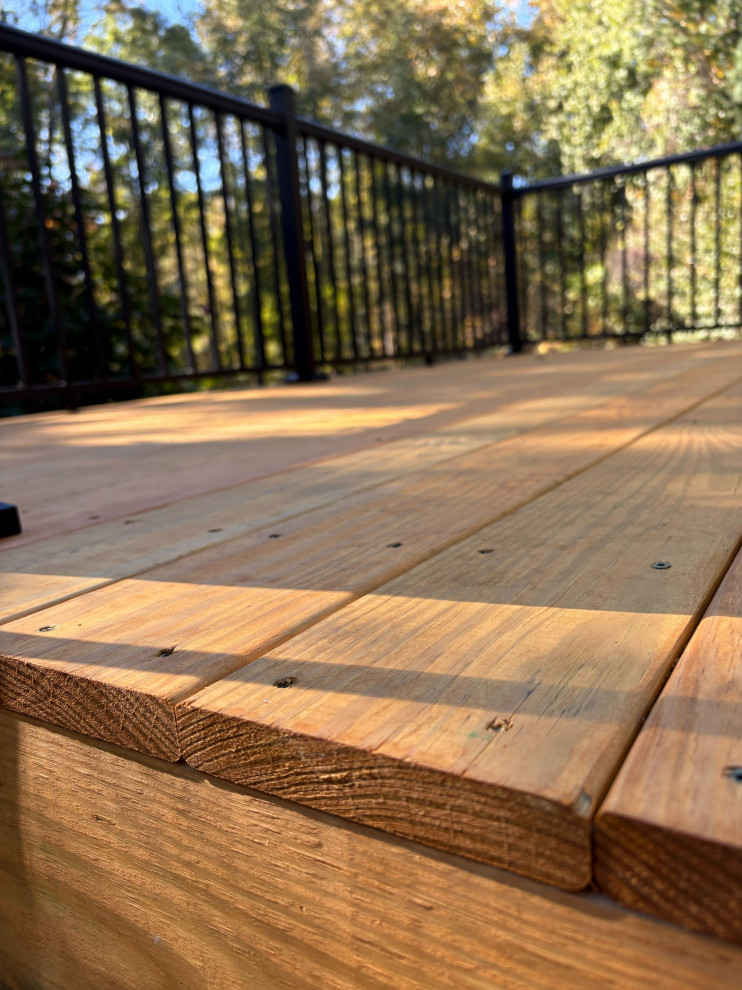 Wood Deck with Aluminum Rails