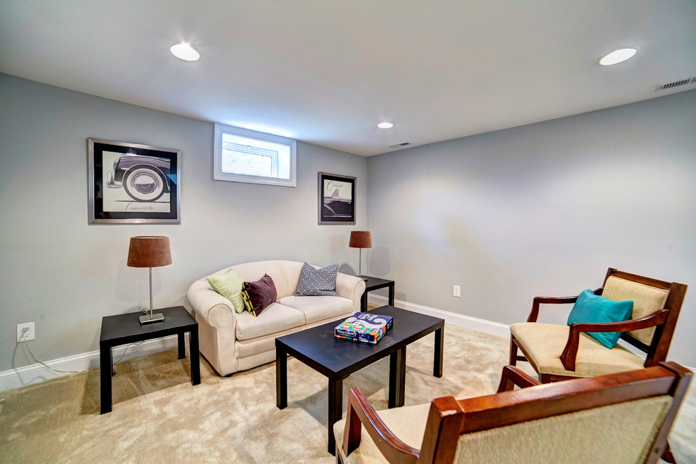 Transitional home design photo in Baltimore
