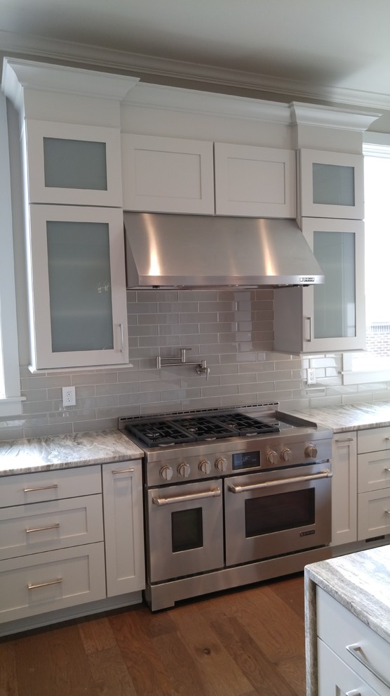Example of a transitional kitchen design in Indianapolis