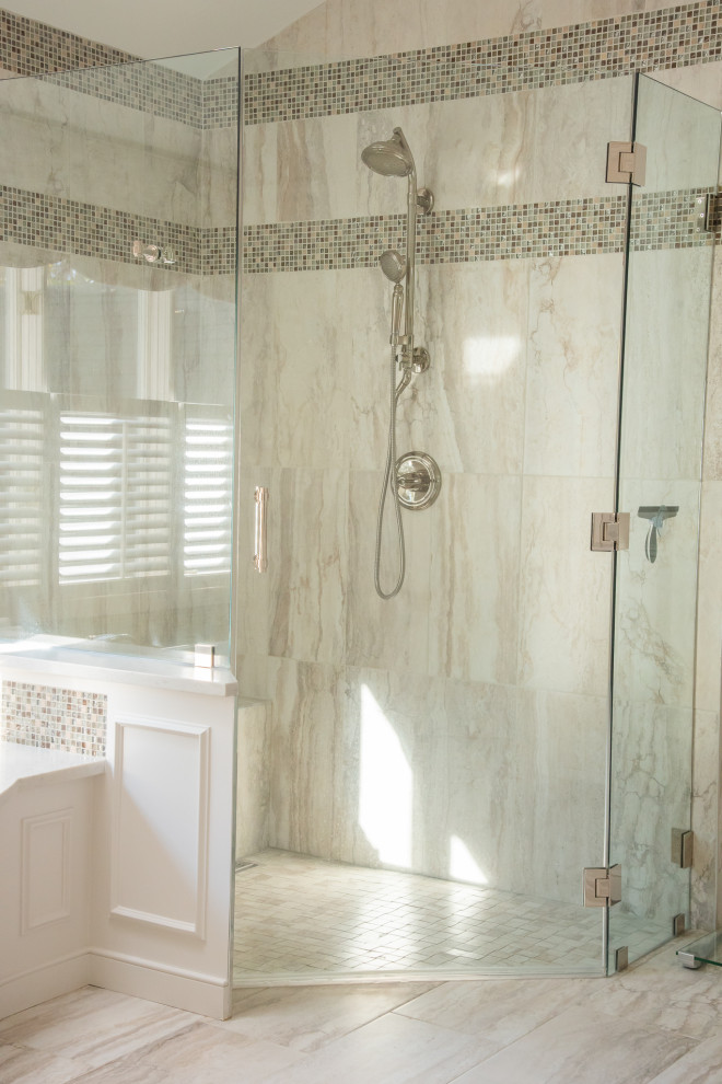 Example of a mid-sized transitional master corner shower design in Baltimore with a hinged shower door