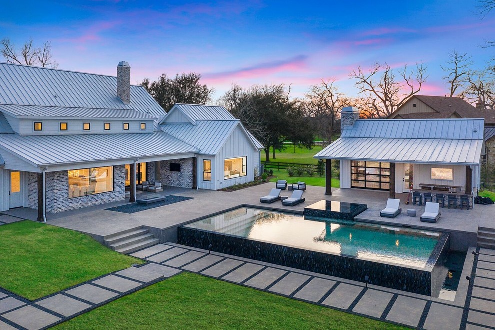 Farmhouse - Farmhouse - Houston - by Fairmont Homes | Houzz