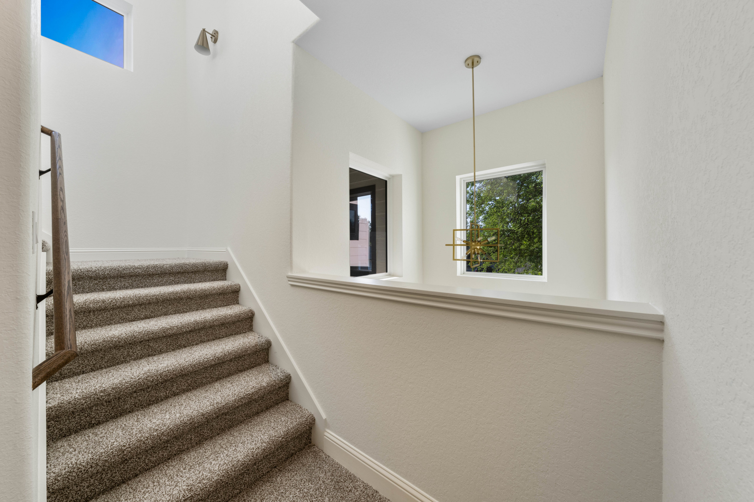 1310 S Mesquite